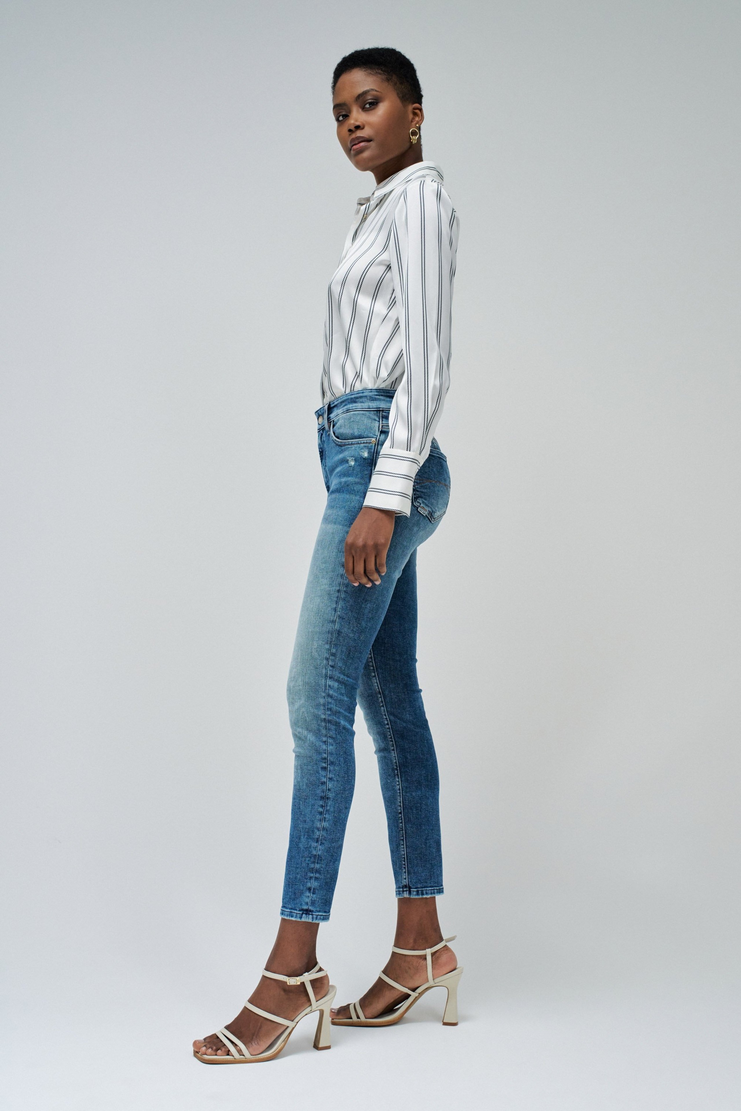 DESTINY PUSH UP CROPPED SKINNY JEANS