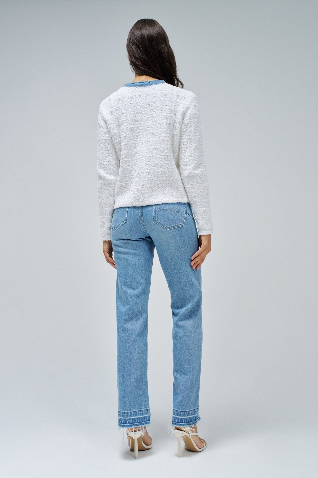 CARDIGAN AVEC PERLES ET BRILLANTS