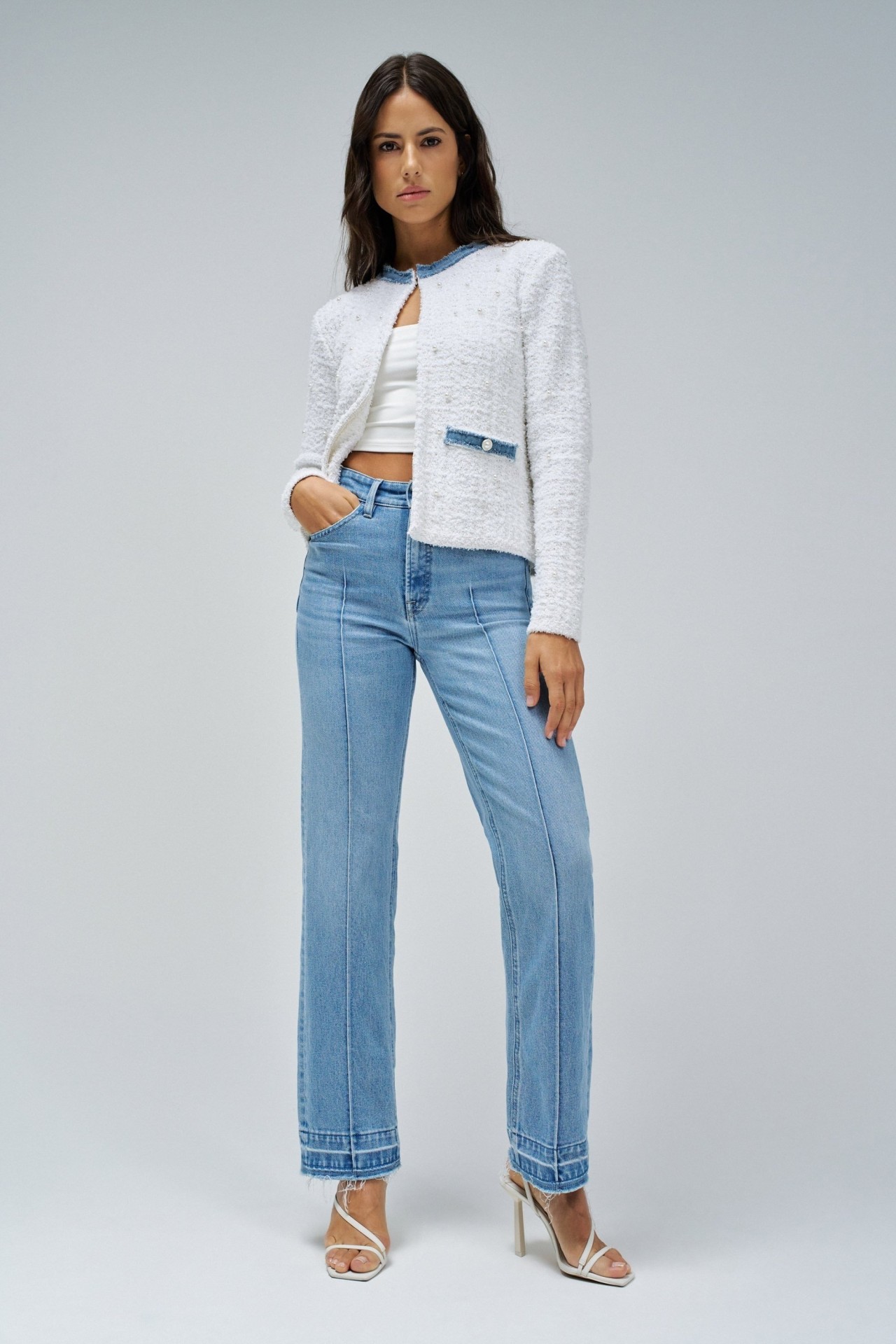 CARDIGAN AVEC PERLES ET BRILLANTS