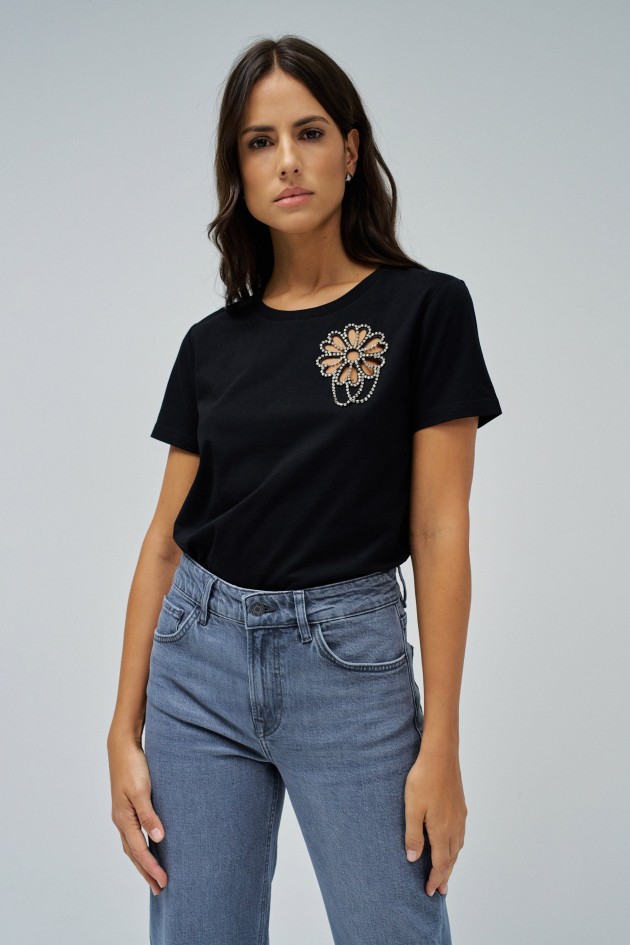CAMISETA RECORTADA FLORAL