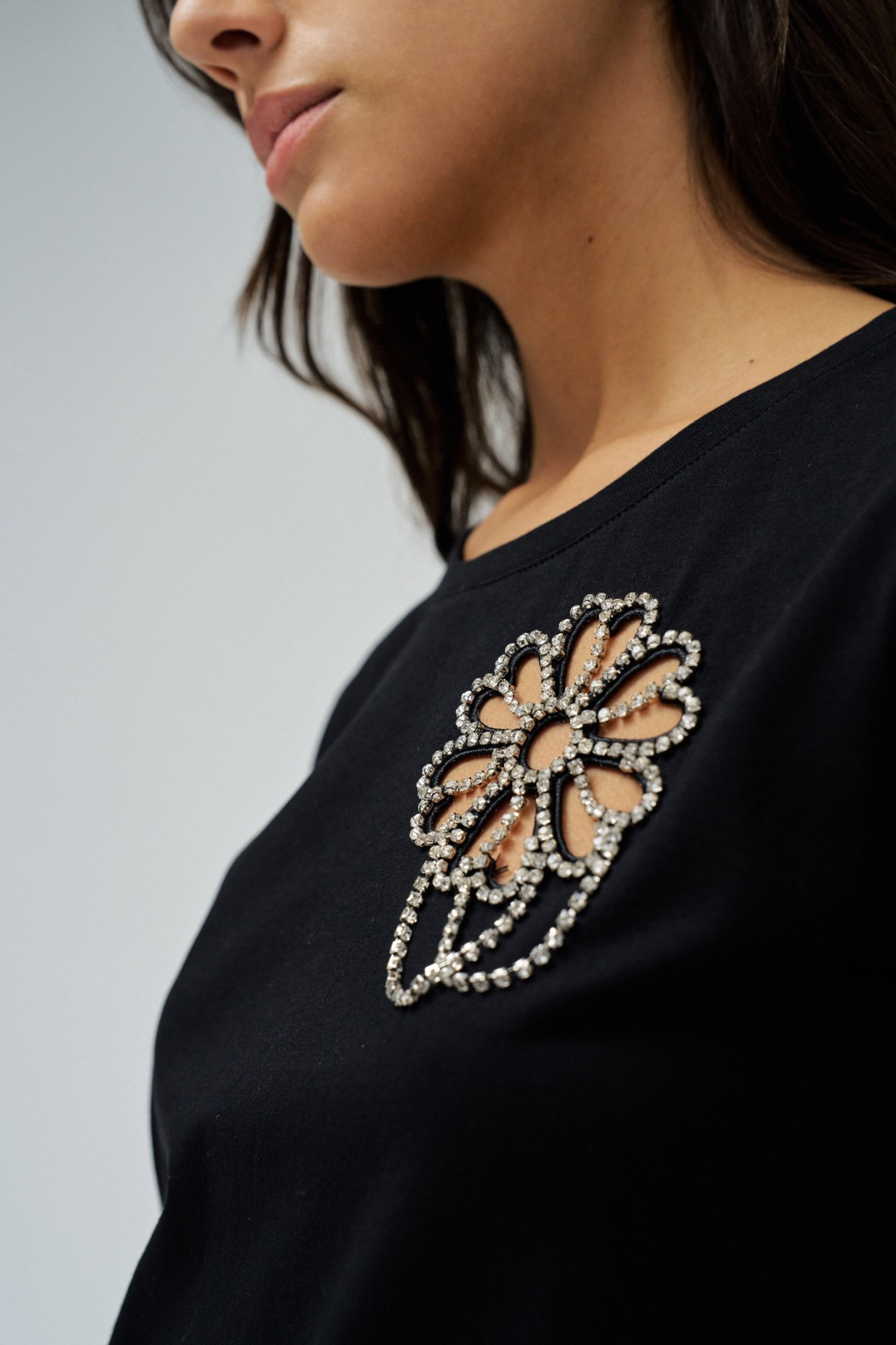 T-SHIRT  DCOUPES FLORALES