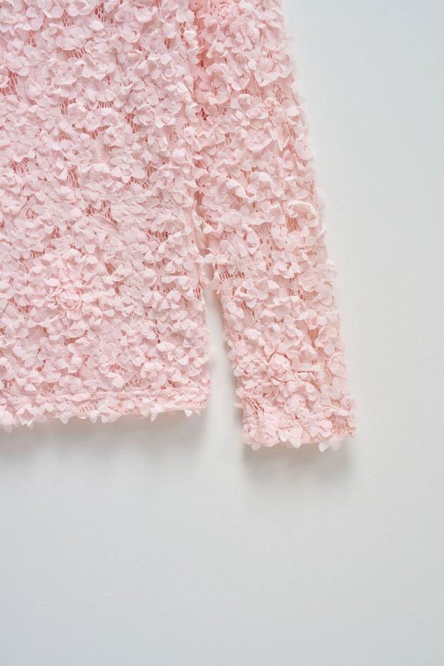 TEXTURED SWEATER WITH FLOWERS