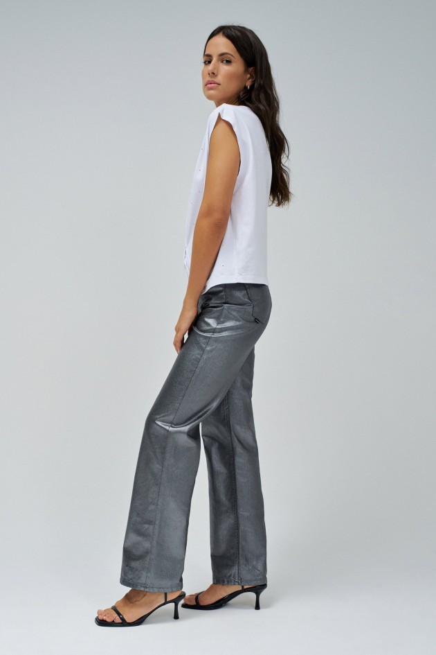 T-SHIRT COM BRILHANTES