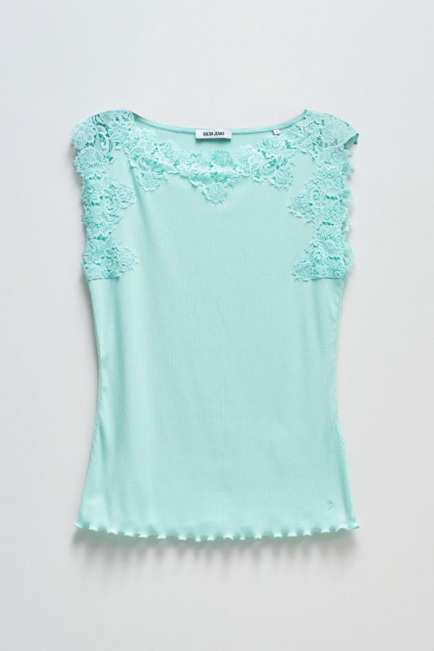 TOP CON ENCAJE