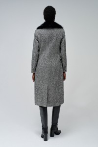 WOOLLEN COAT WITH FUR COLLAR