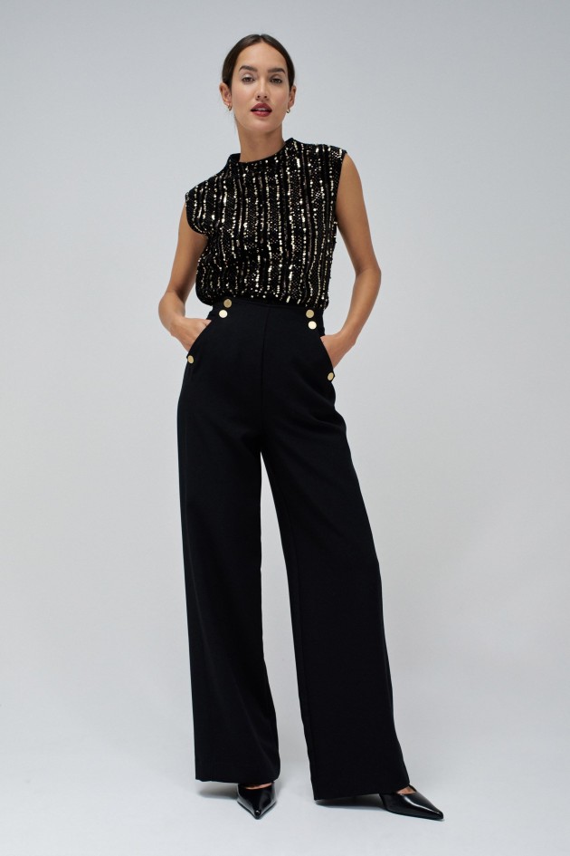 TOP DE TERCIOPELO CON LENTEJUELAS DORADAS