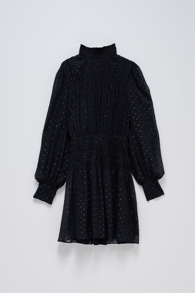 VESTIDO CURTO COM BRILHOS