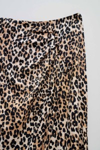 ANIMAL PRINT SKIRT