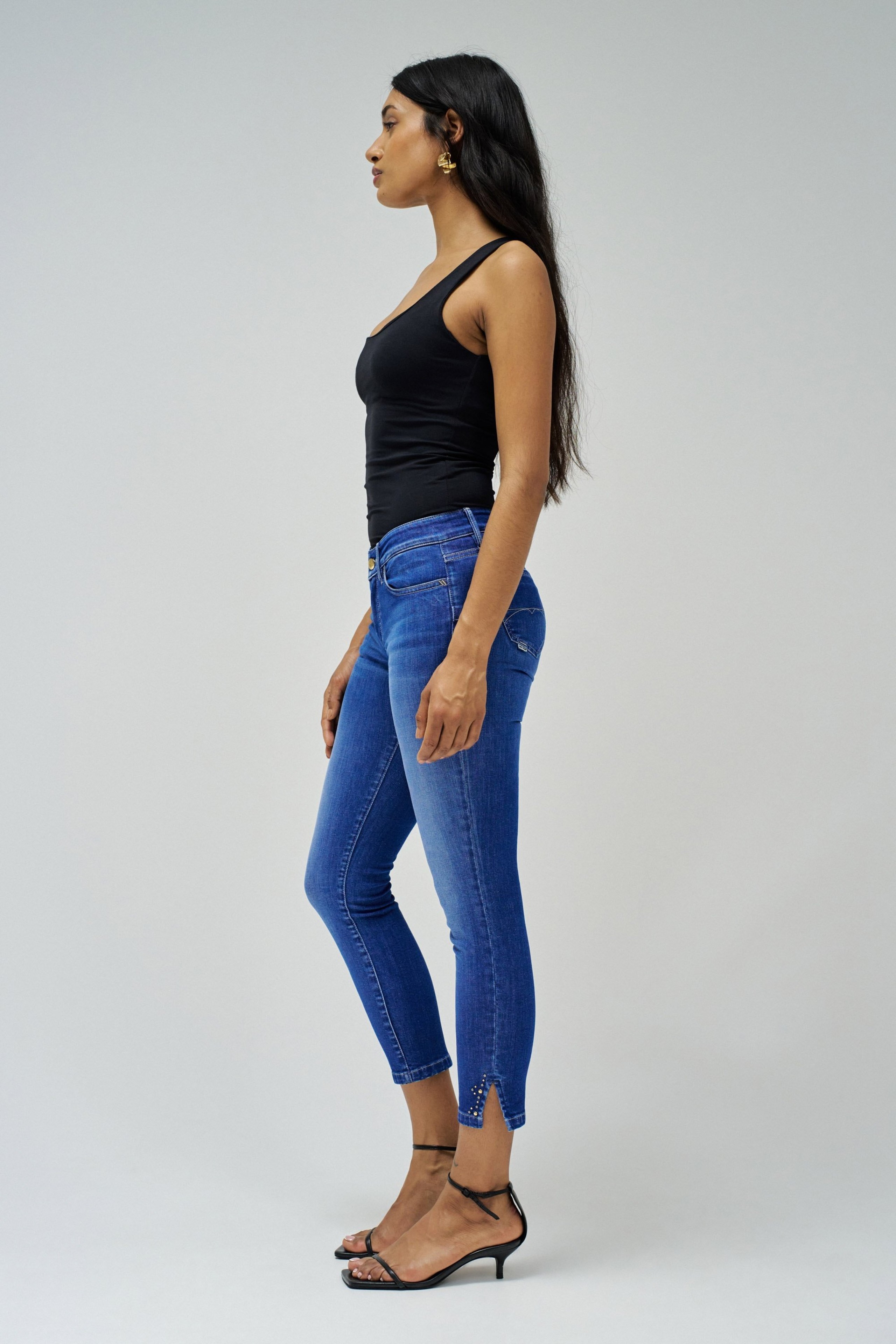 VAQUEROS WONDER PUSH UP CROPPED SKINNY