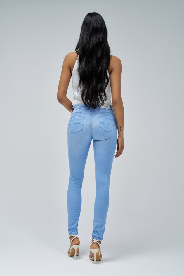 JEANS WONDER PUSH UP SKINNY