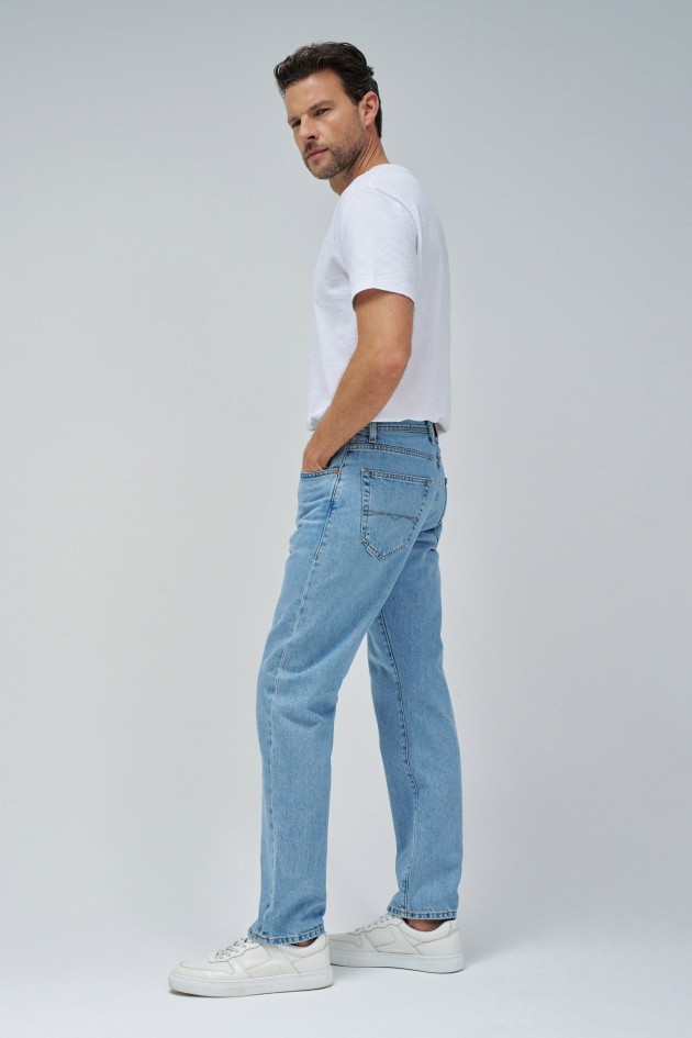 TROUSERS STRAIGHT LIGHT WASH