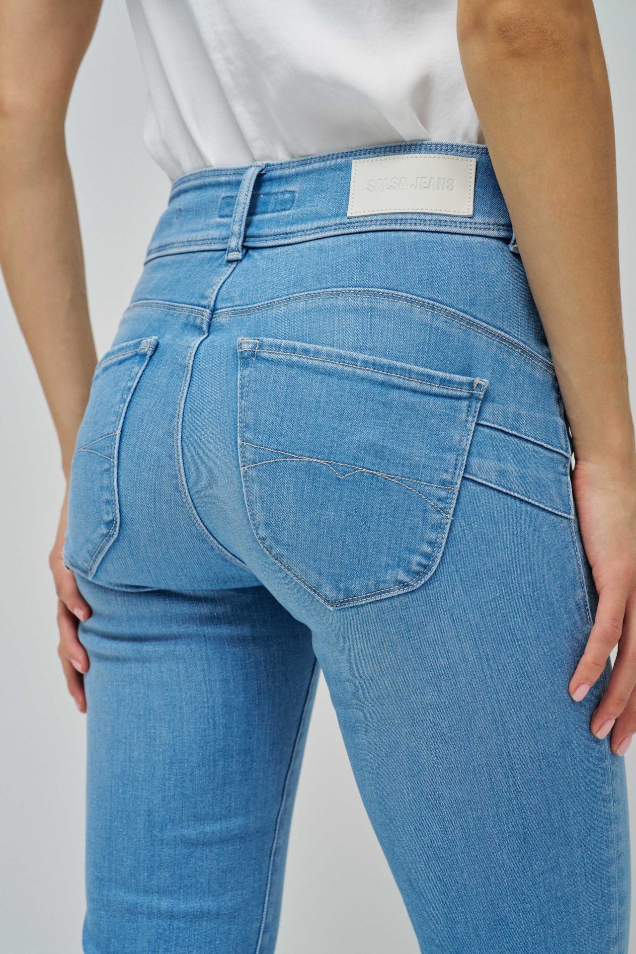 JEANS SECRET PUSH IN BOOTCUT