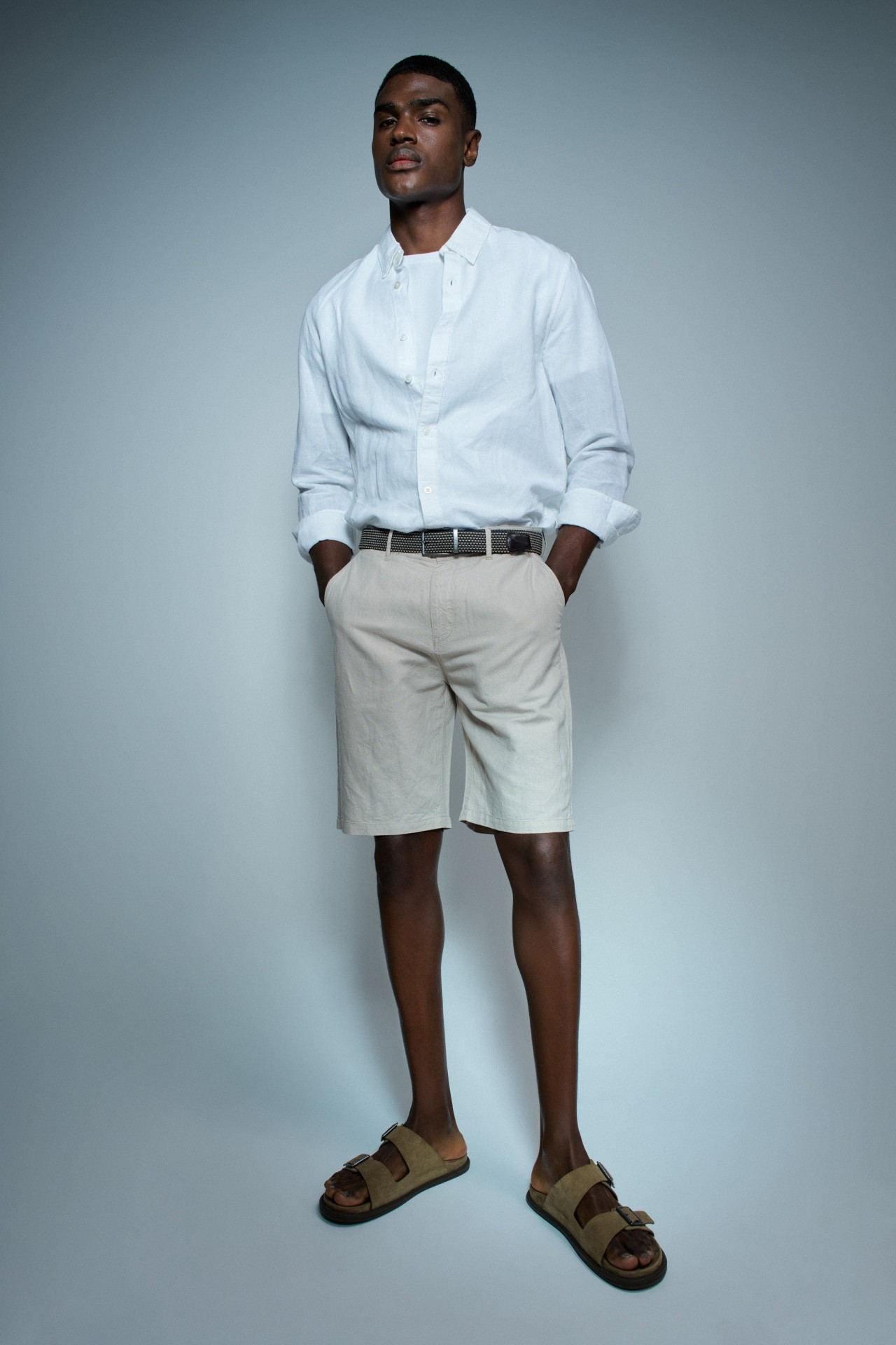 SHORTS EN MLANGE DE LIN.