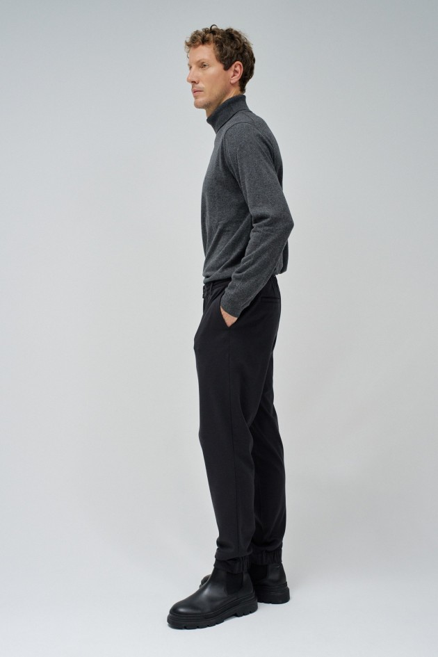 SLIM FIT CHINO IN FABRIC