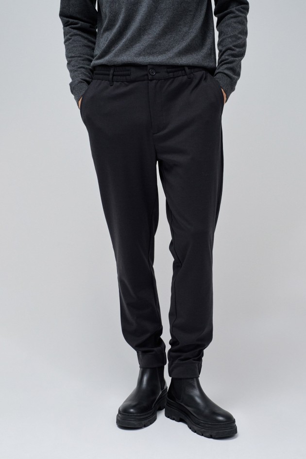 SLIM FIT CHINO IN FABRIC
