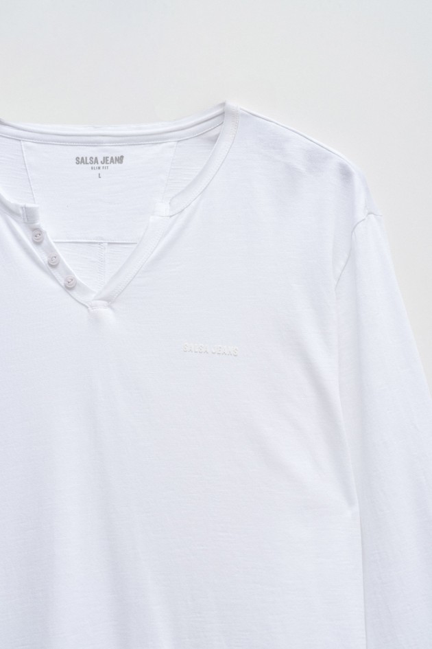 PULL À MANCHES LONGUES