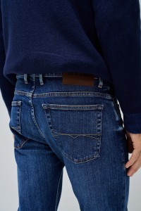 VAQUEROS SLIM FIT