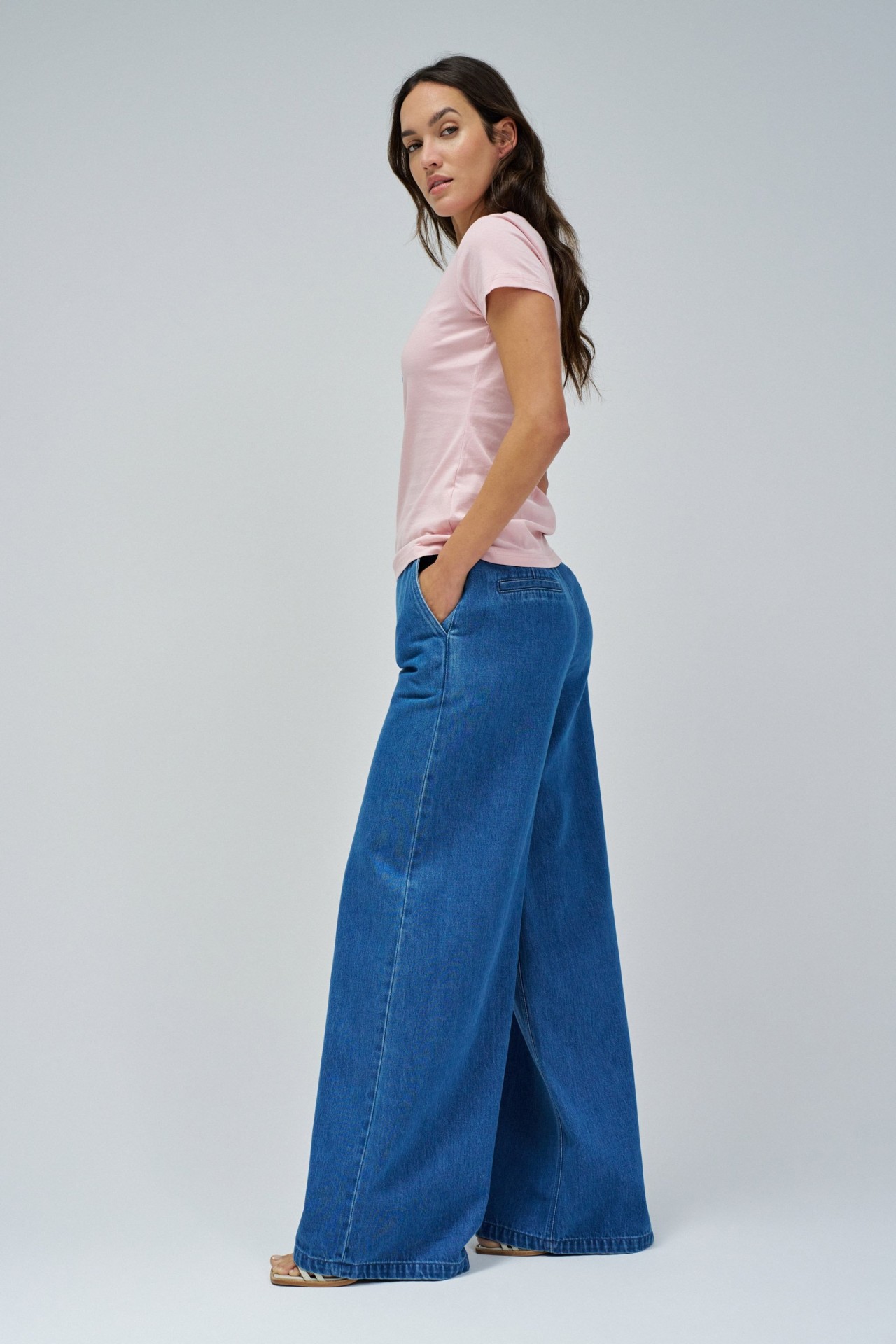 T-SHIRT AVEC IMPRIM ET PERLES