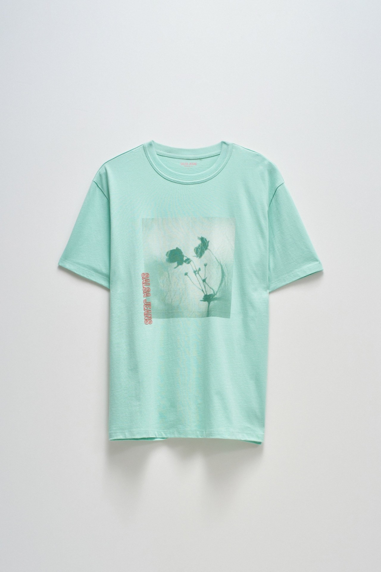 T-SHIRT WITH PRINT