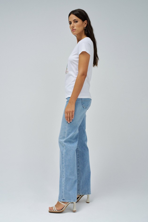 CAMISETA CON ESTAMPADO