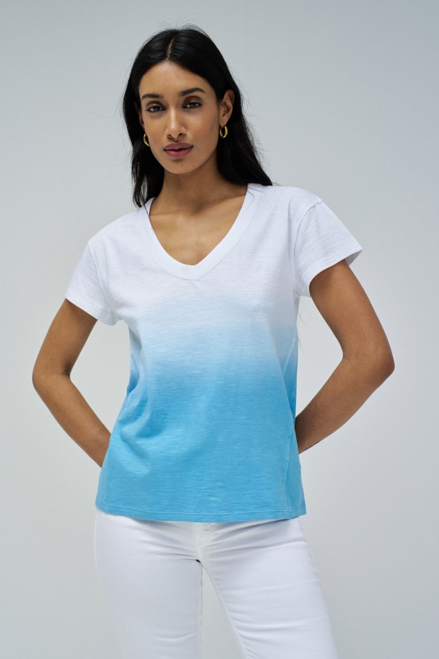 GRADIENT T-SHIRT