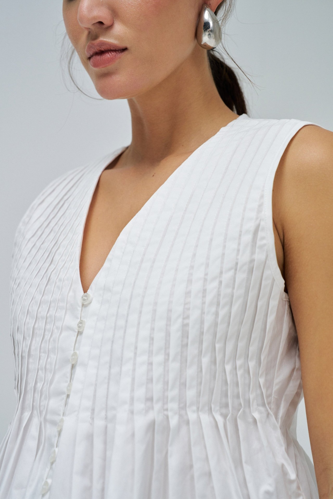PLEATED BLOUSE