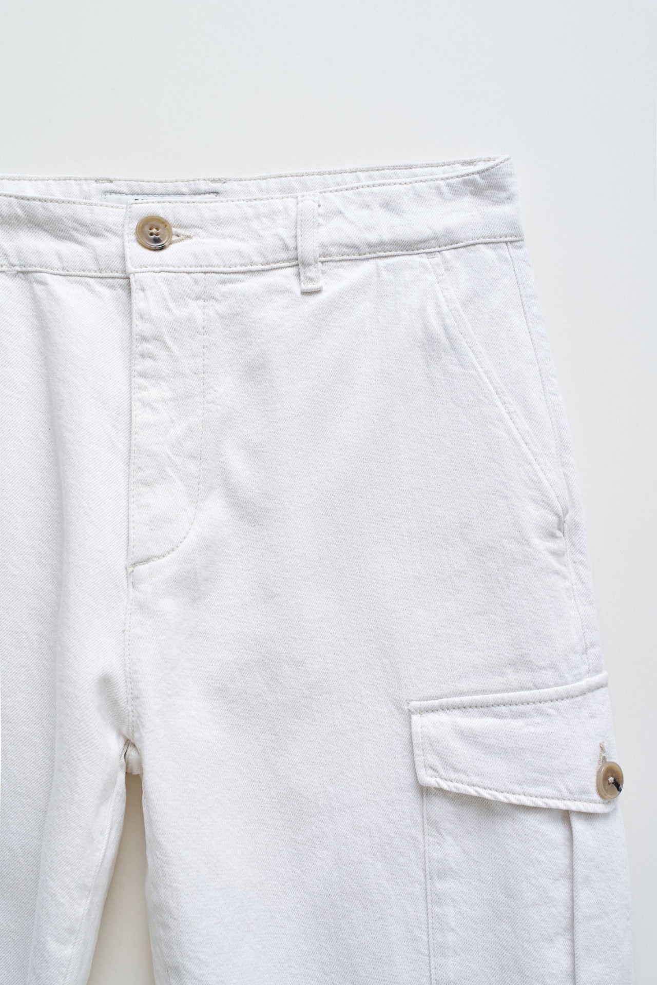 TAPERED CARGO STYLE TROUSERS