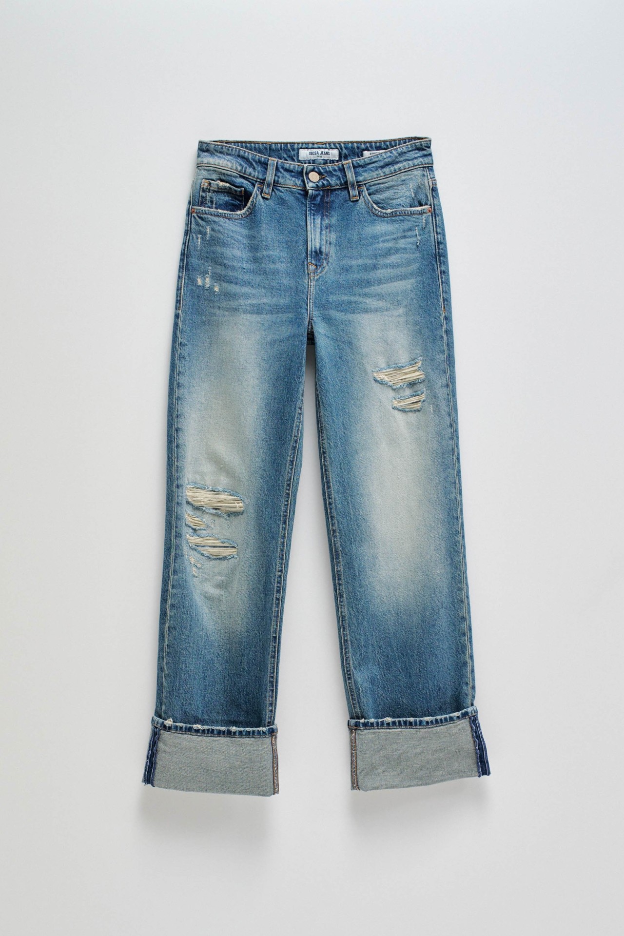 TRUE STRAIGHT WITH RIPS JEANS