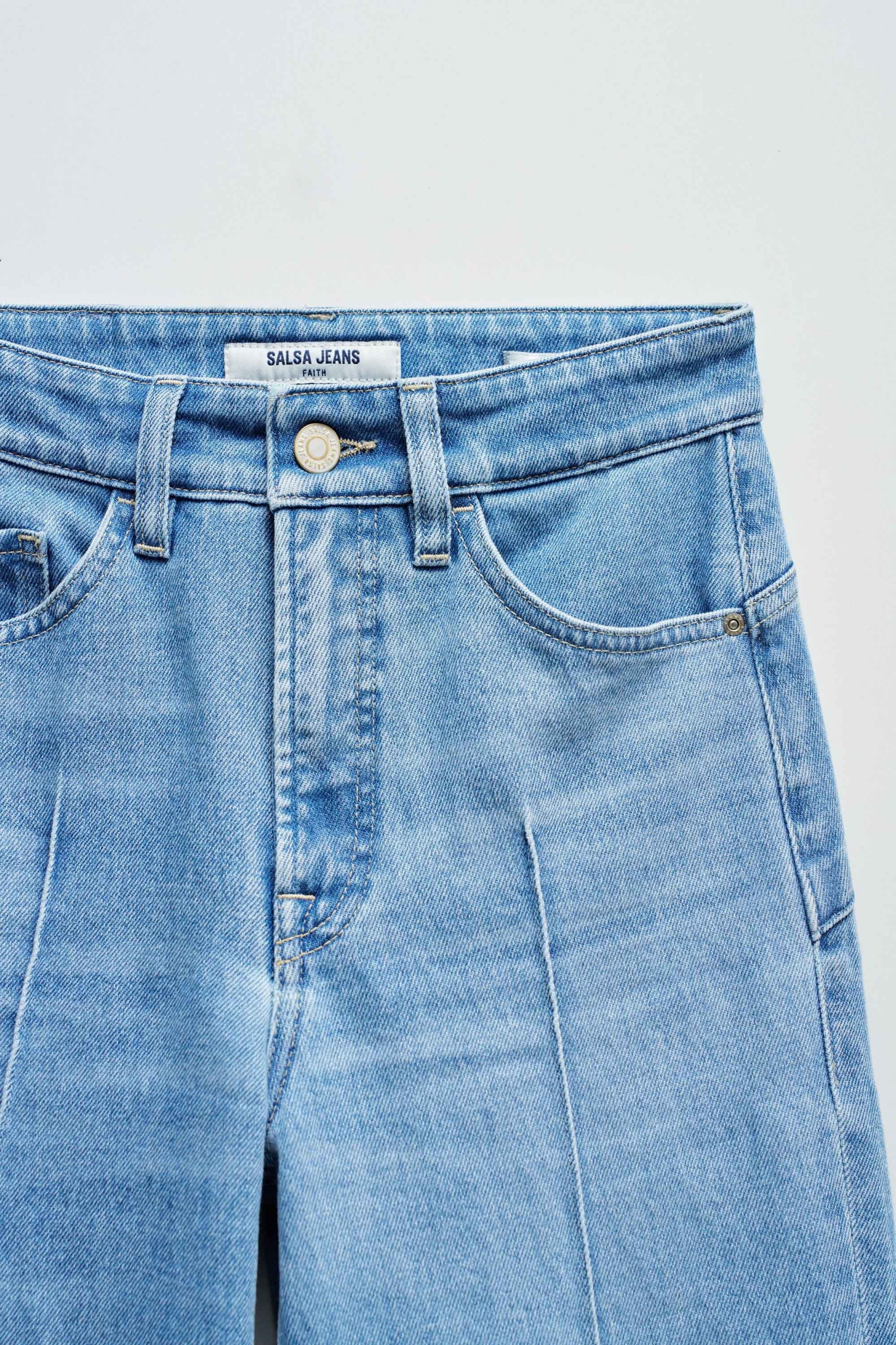 FAITH PUSH IN STRAIGHT JEANS