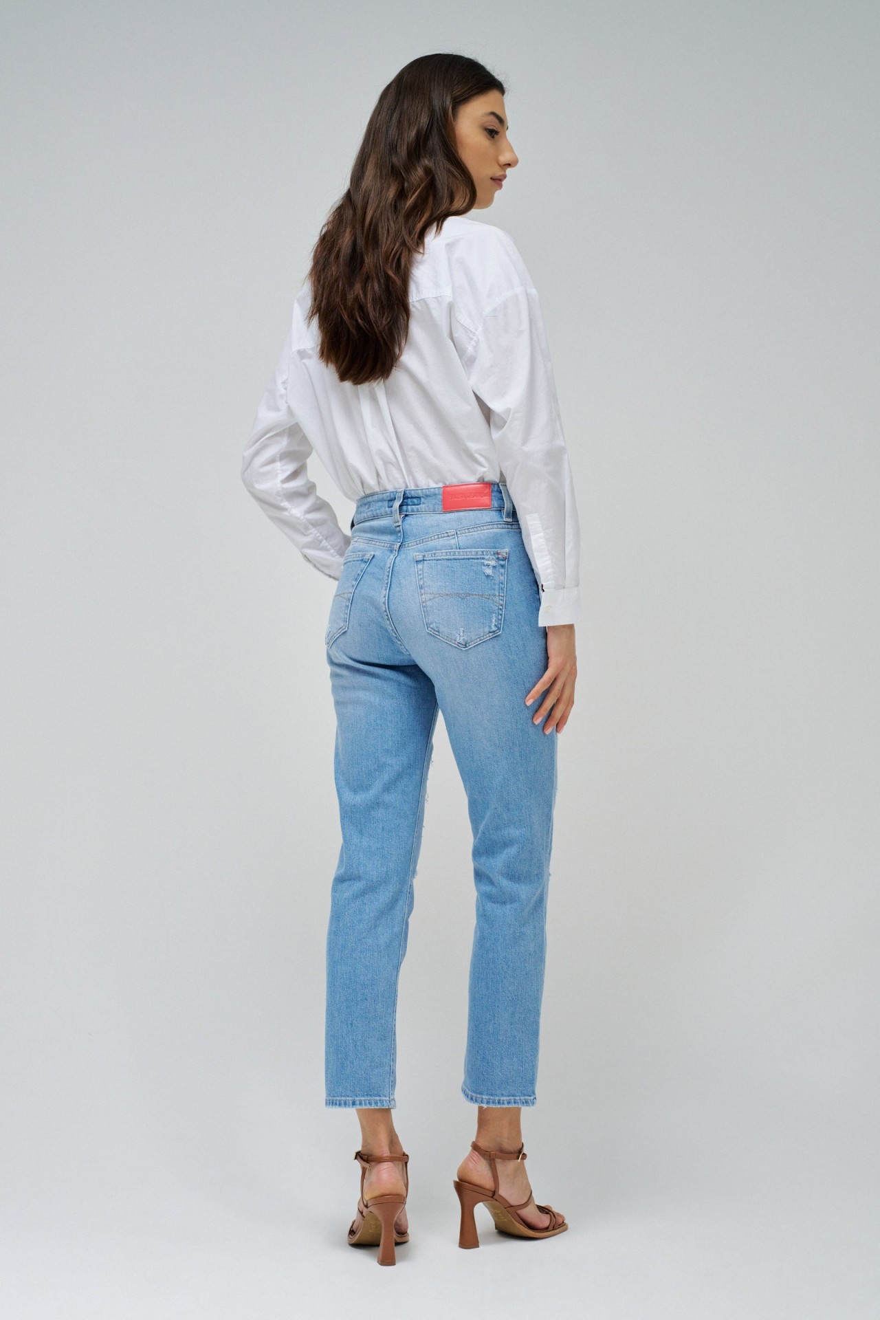 JEANS TRUE CROPPED SLIM WITH RIPS