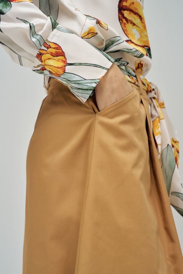 MIDI SKIRT IN FABRIC