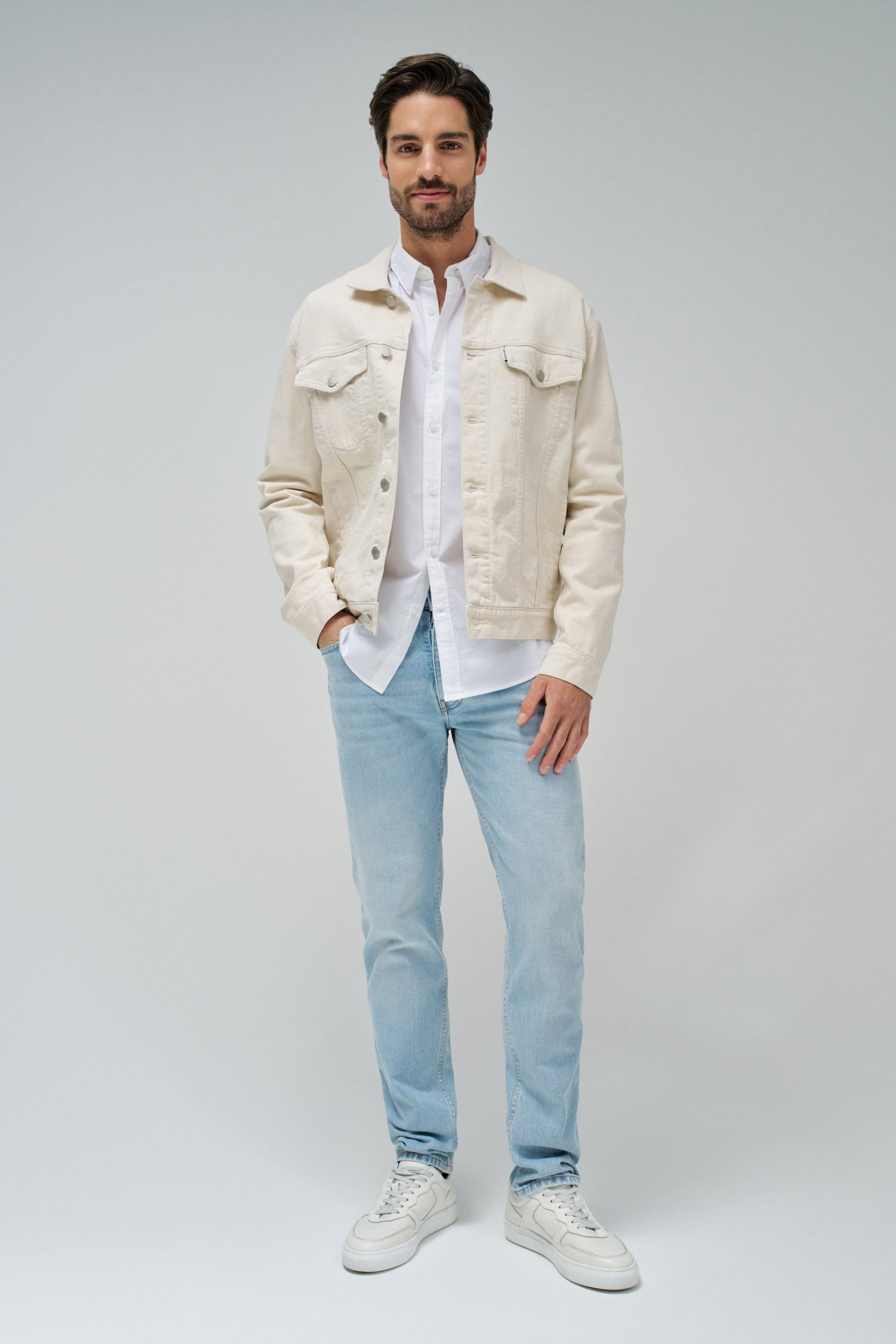 VAQUEROS REGULAR FIT