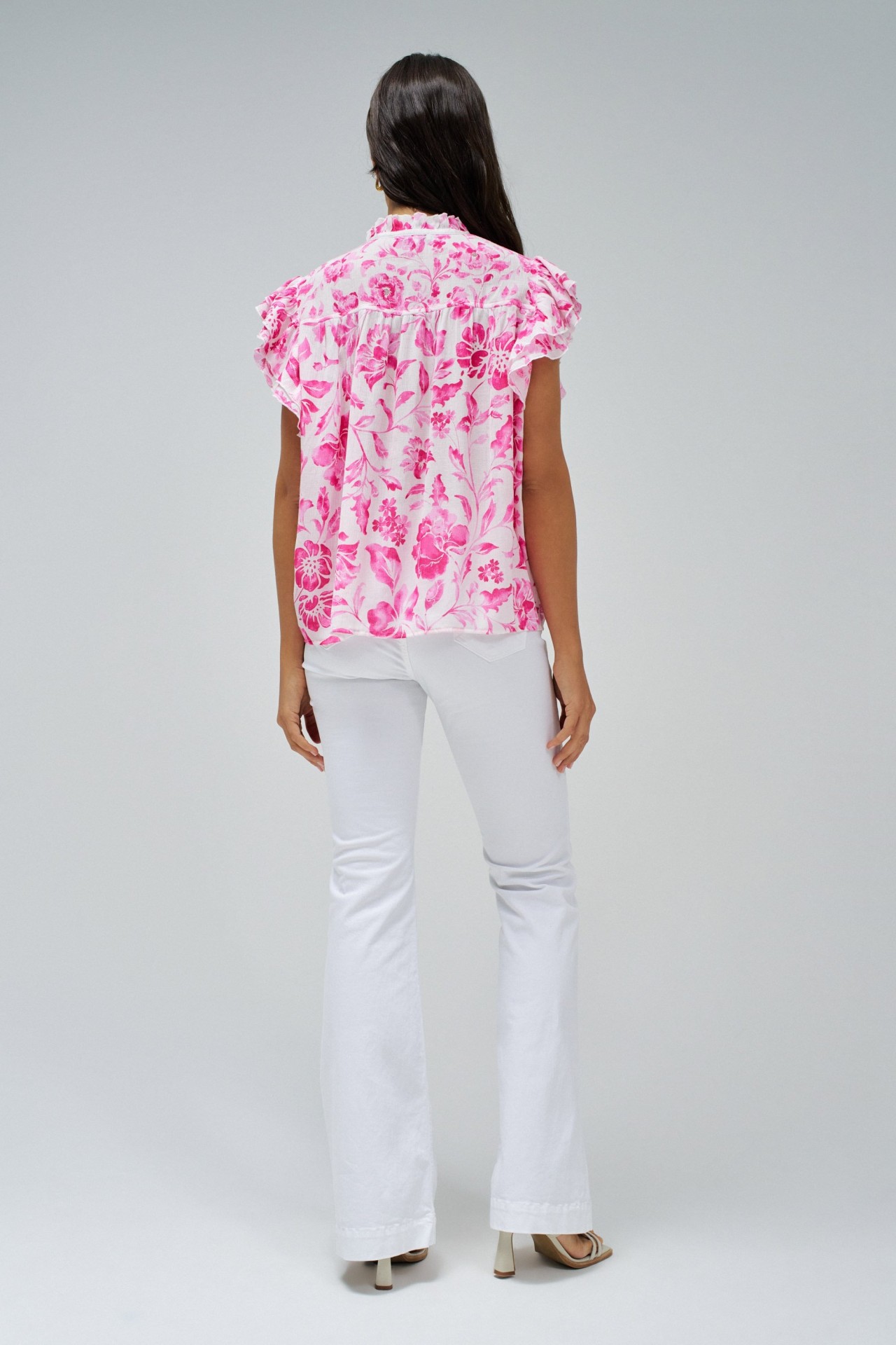 TOP WITH FLORAL PATTERN