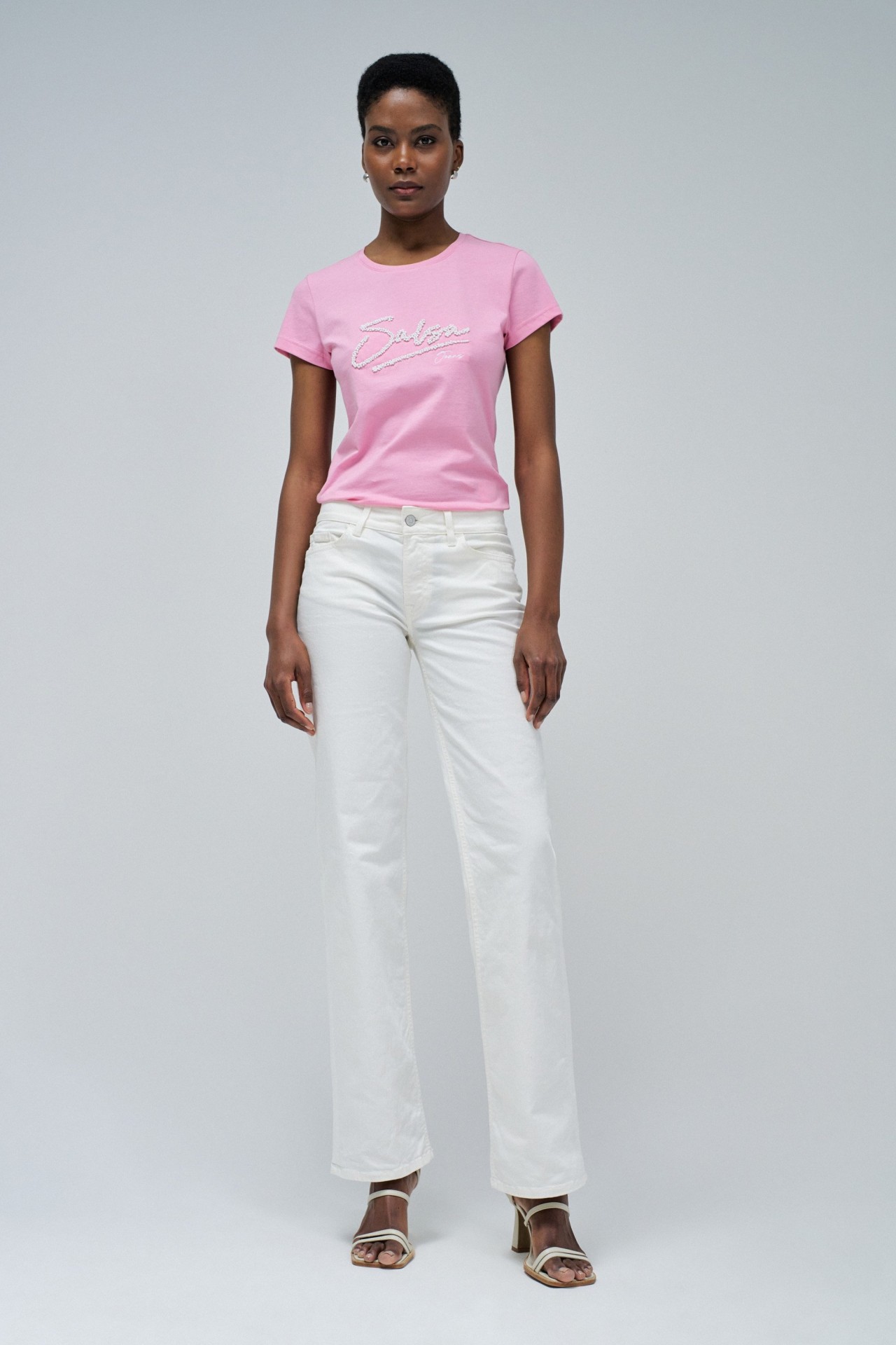 T-SHIRT COM BRANDING