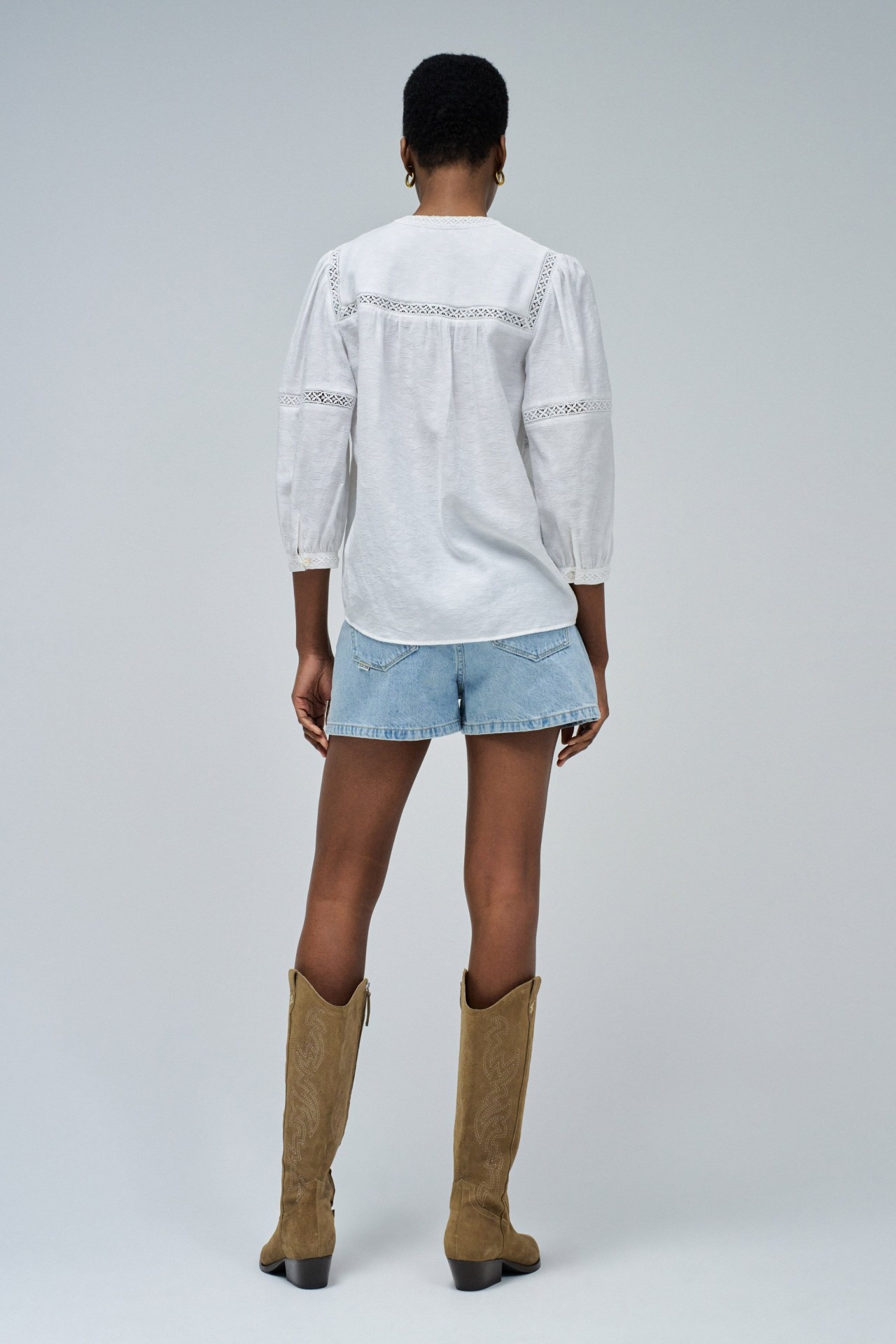 JACQUARD EMBROIDERED BLOUSE