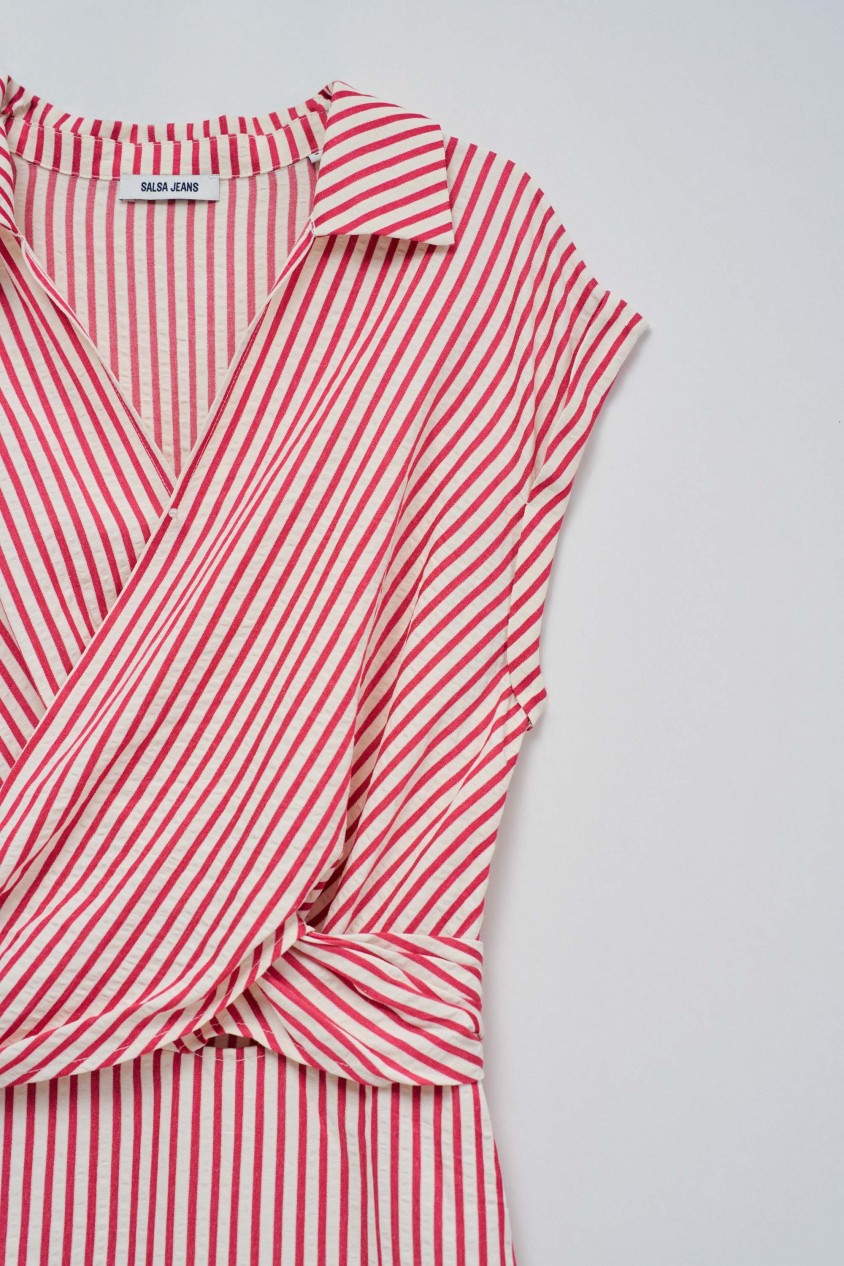 GESTREIFTES KLEID