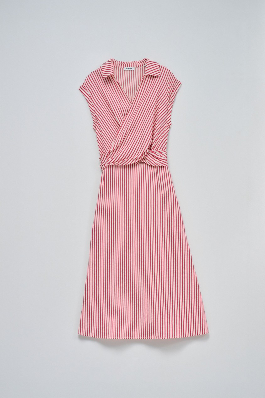 GESTREIFTES KLEID