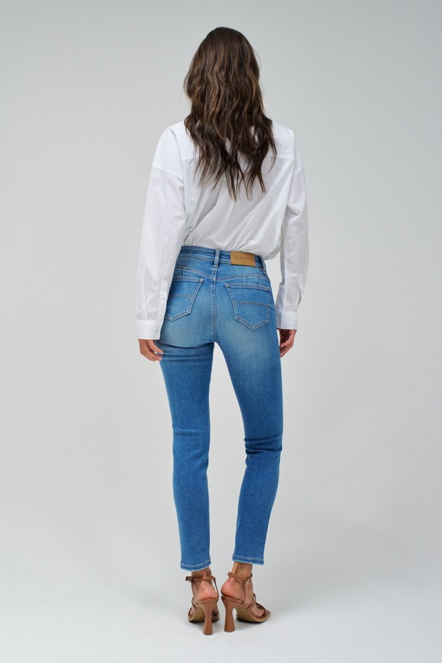 DESTINY PUSH UP CROPPED SKINNY JEANS