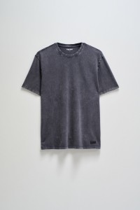 REGULAR FIT T-SHIRT