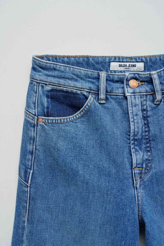 FAITH PUSH IN CROPPED STRAIGHT JEANS