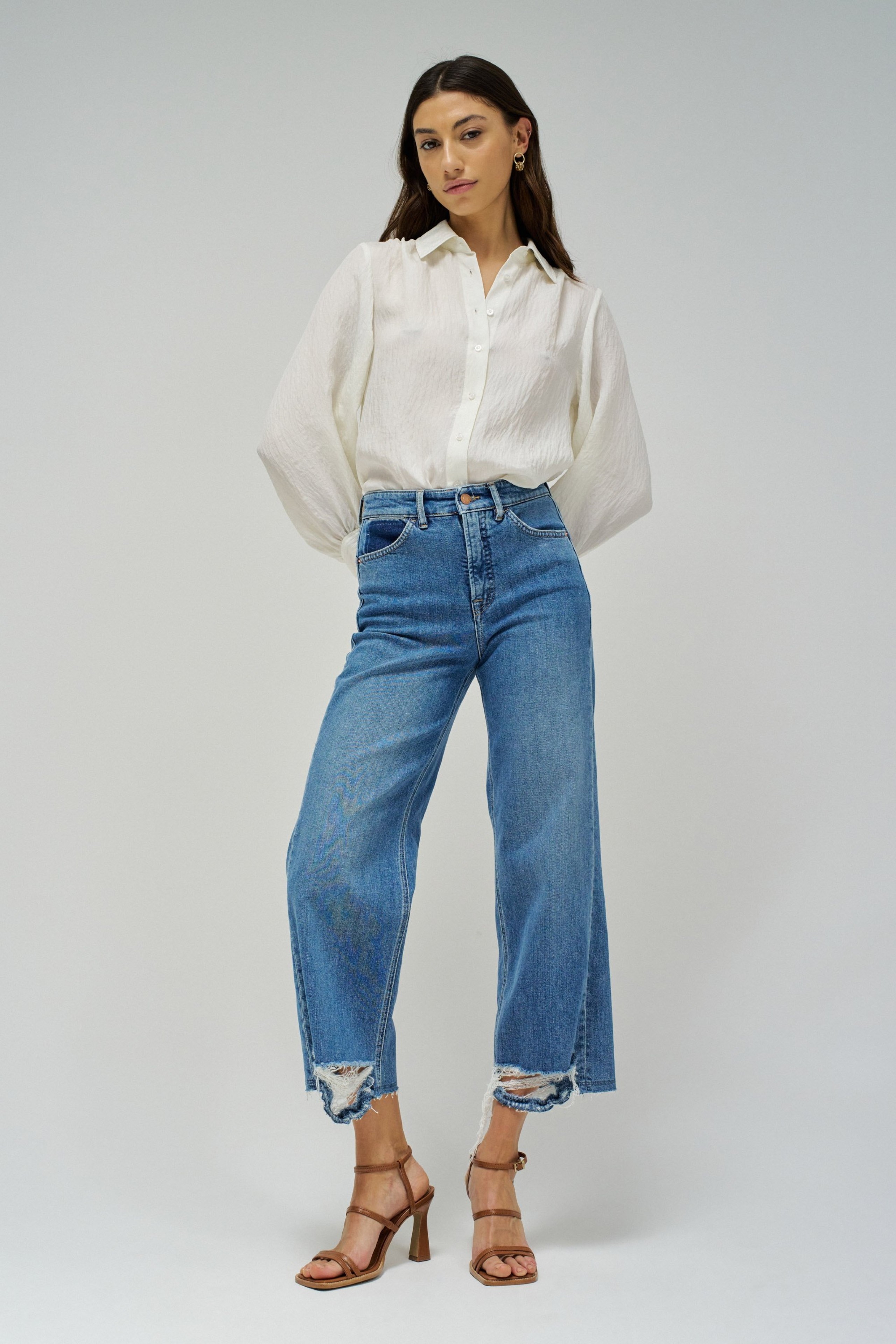 FAITH PUSH IN CROPPED STRAIGHT JEANS
