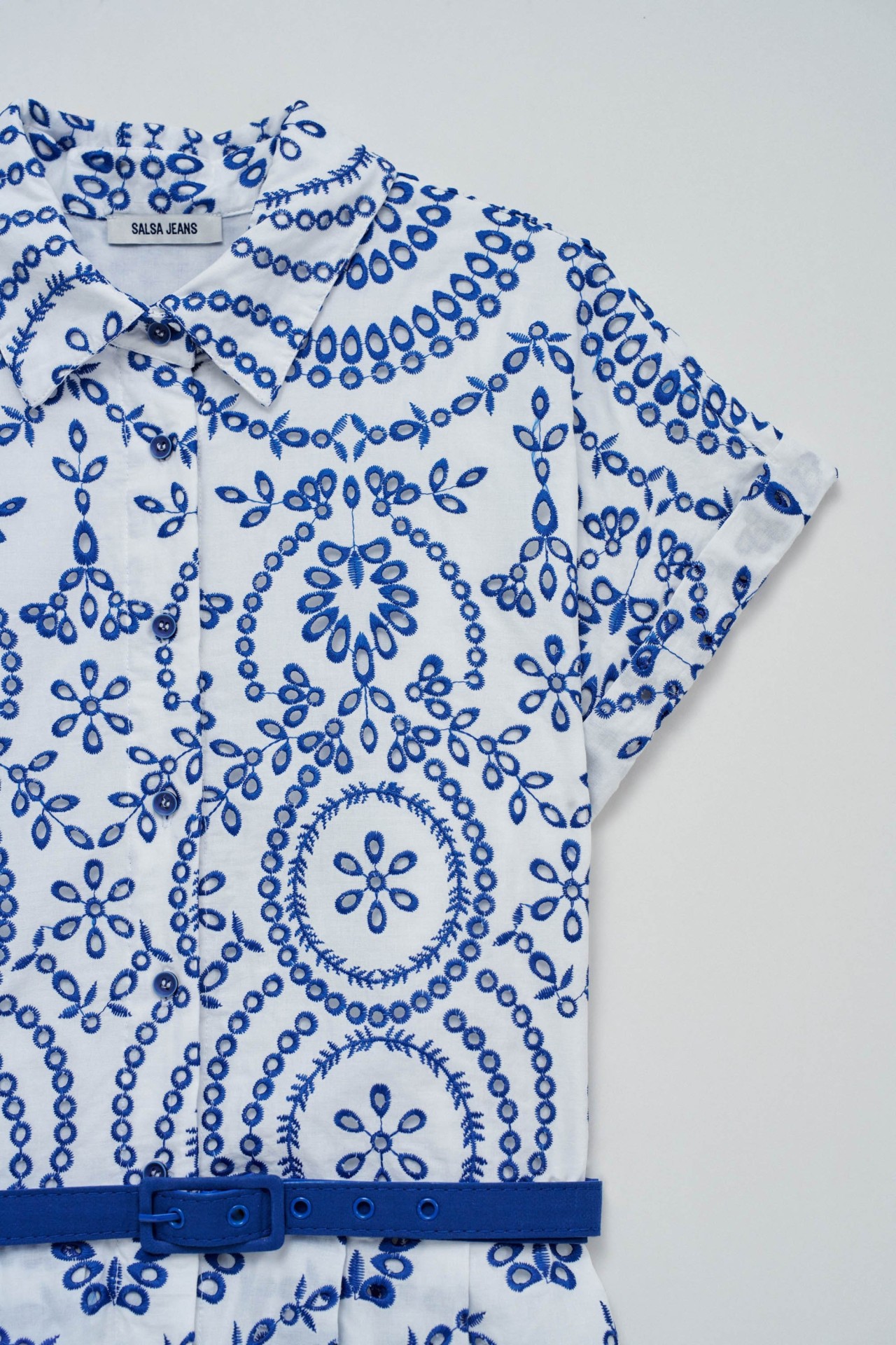 ROBE CHEMISIER EN BRODERIE ANGLAISE