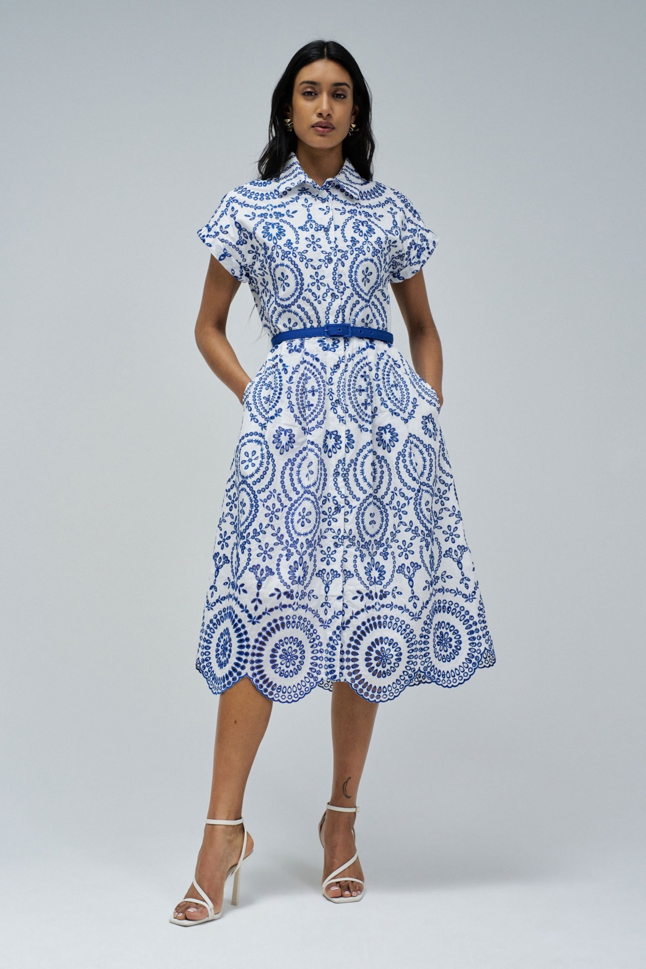 ROBE CHEMISIER EN BRODERIE ANGLAISE