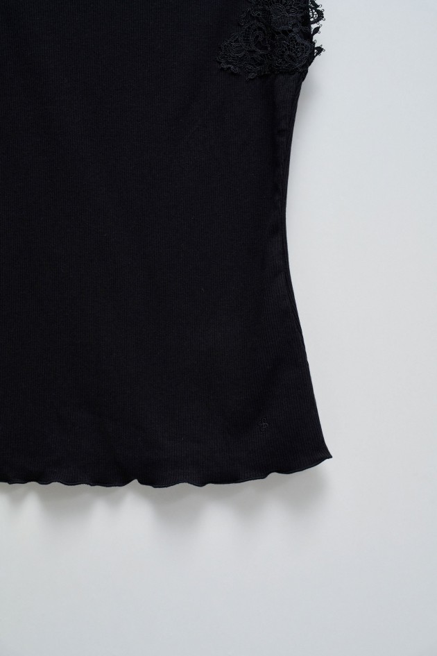 TOP WITH LACE