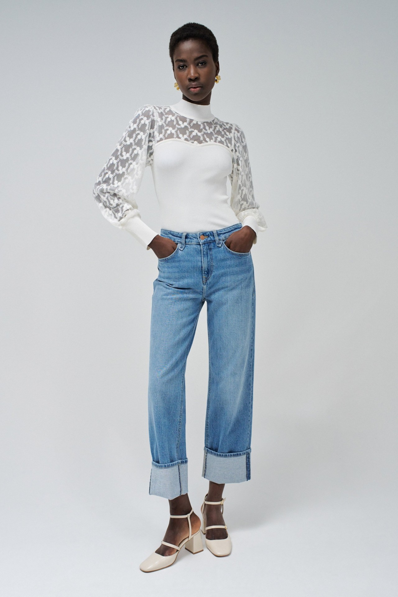 HIGH NECK TOP WITH LACE DETAILS