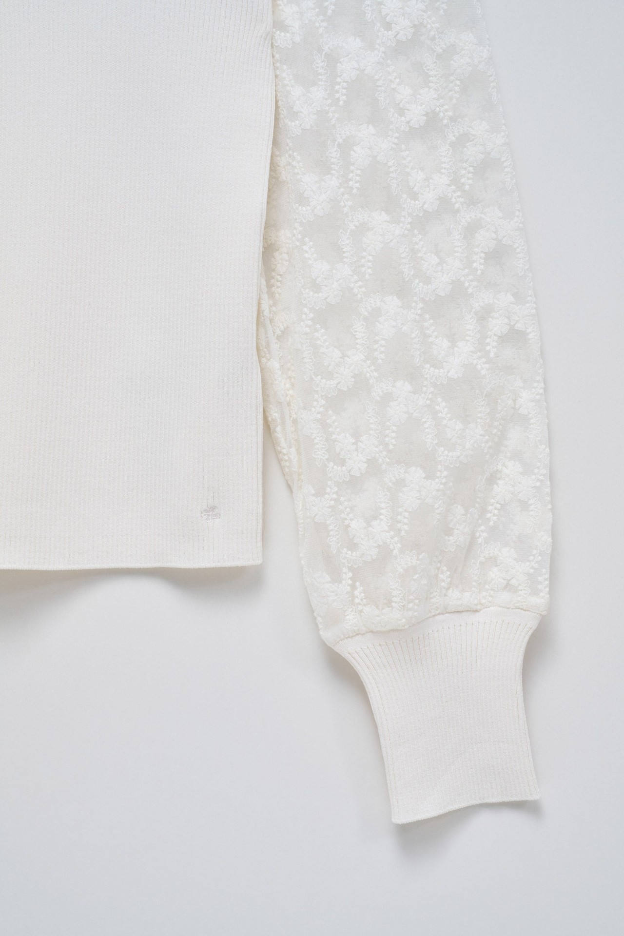 HIGH NECK TOP WITH LACE DETAILS