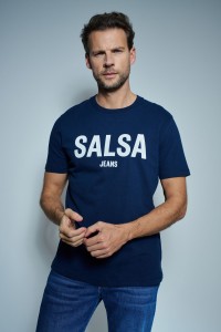T-SHIRT COM BRANDING