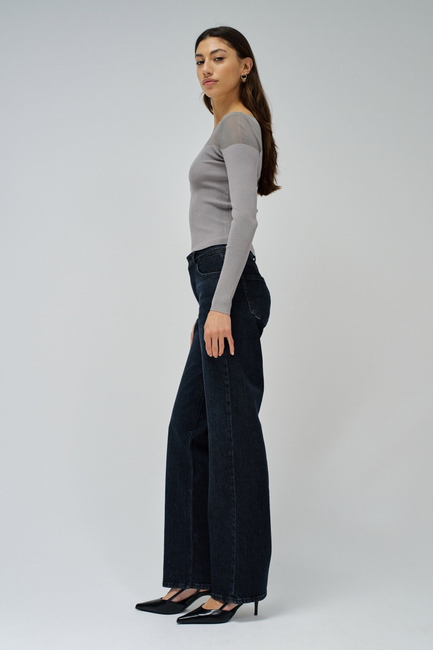 CAMISOLA COM TRANSPARÊNCIA