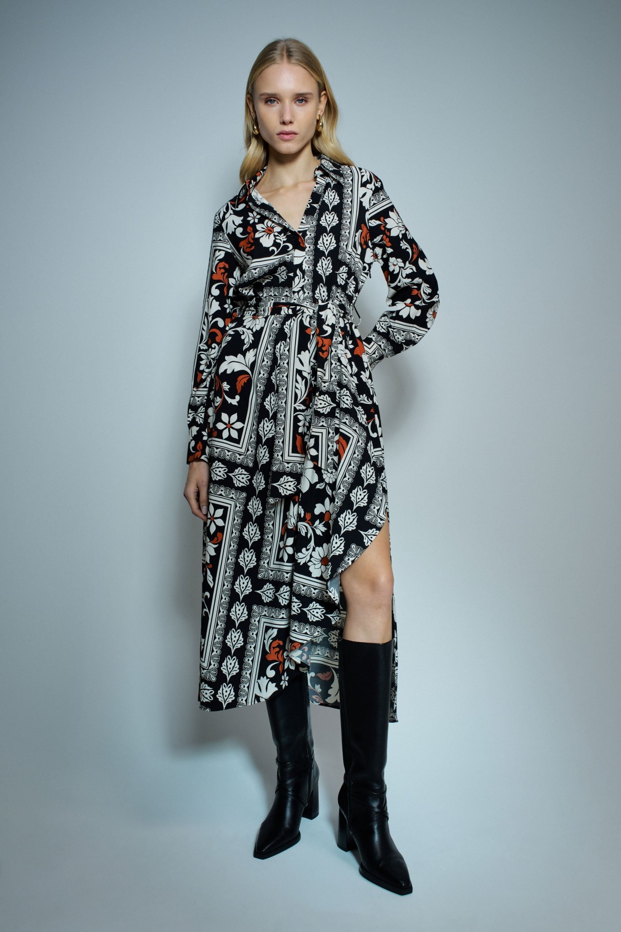 VESTIDO CAMISEIRO COM PADRO