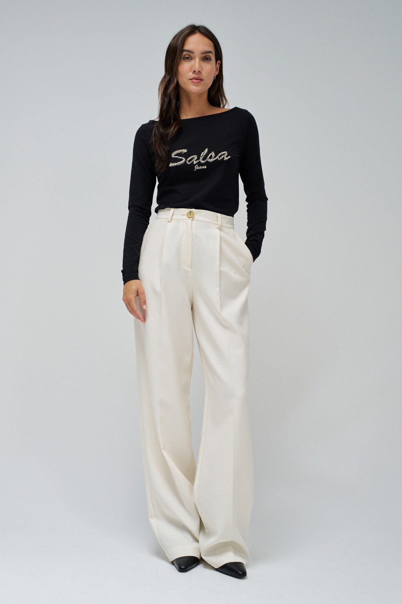 PULLOVER MIT BRANDING